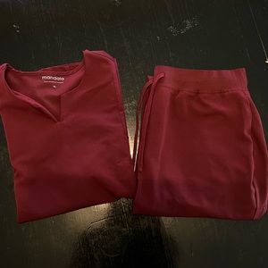 Mandala XL scrubs Wine set